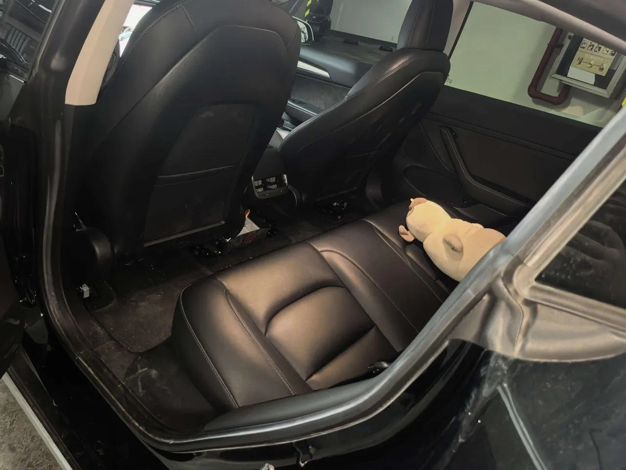 Tesla 2021 Model 3 Standard Endurance Rear Drive Upgraded Automatic Gear 3