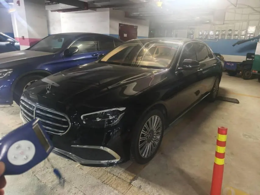 Mercedes Benz E-Class 2023 E 300 L 2.0T Fashion Automatic Gear - View 1