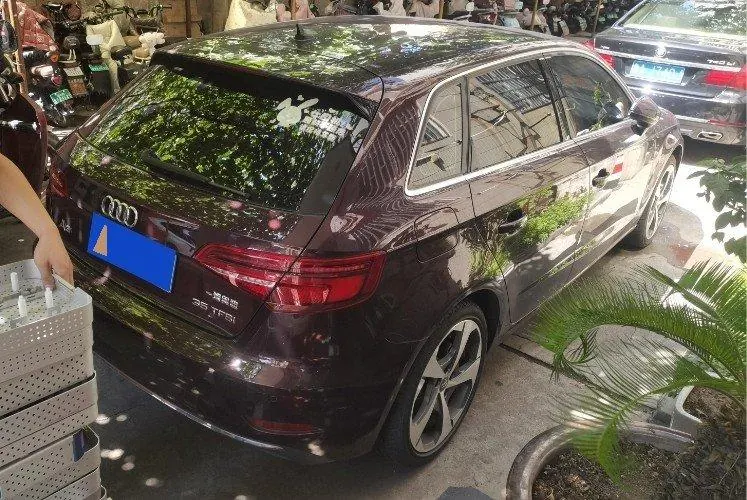 Audi 2020 A3 Sportback 1.4TFSI 35TFSI aggressive automatic gear 2