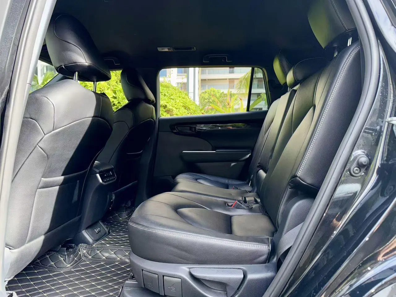 Toyota 2022 Crown Land 2.5 Stepless Two-Drive Elite Automatic Gear 5