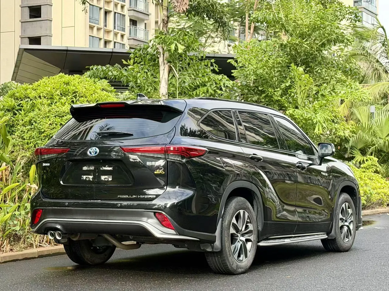 Toyota 2022 Crown Land 2.5 Stepless Two-Drive Elite Automatic Gear 9