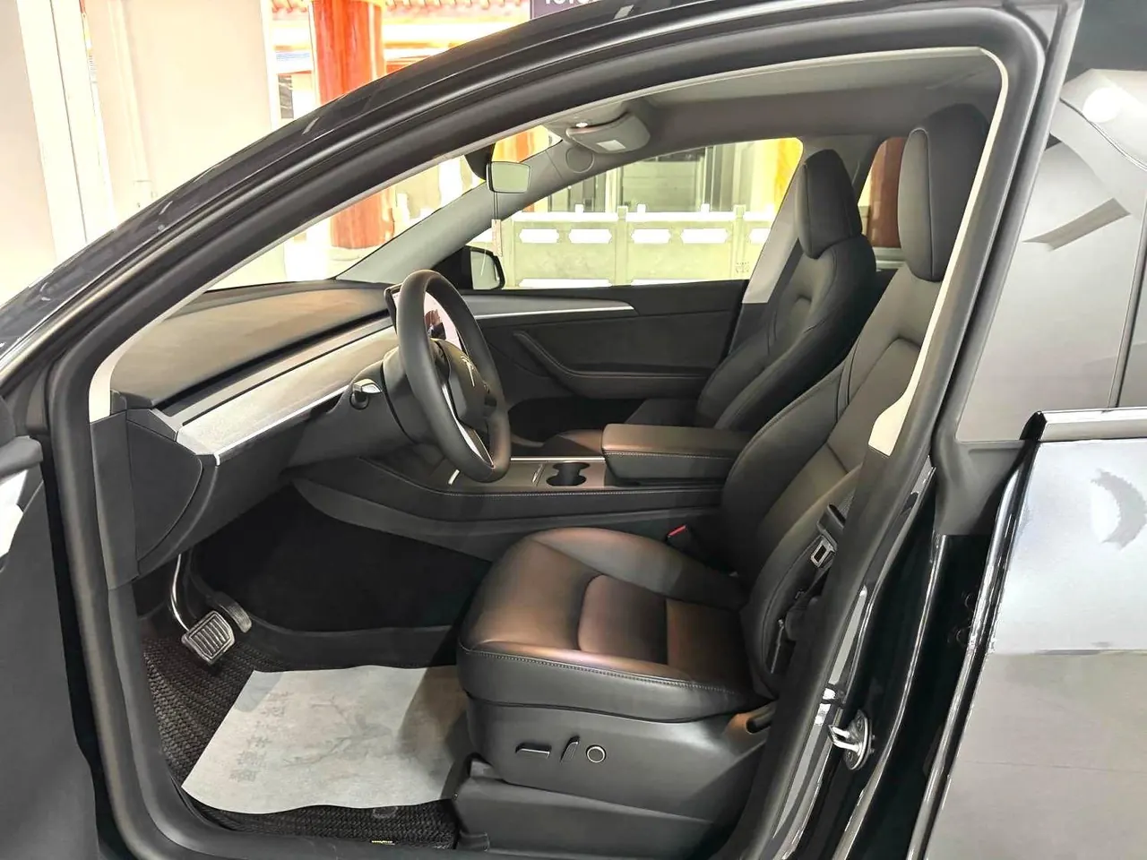 Tesla 2024 Model Y rear-wheel drive version automatic transmission 4