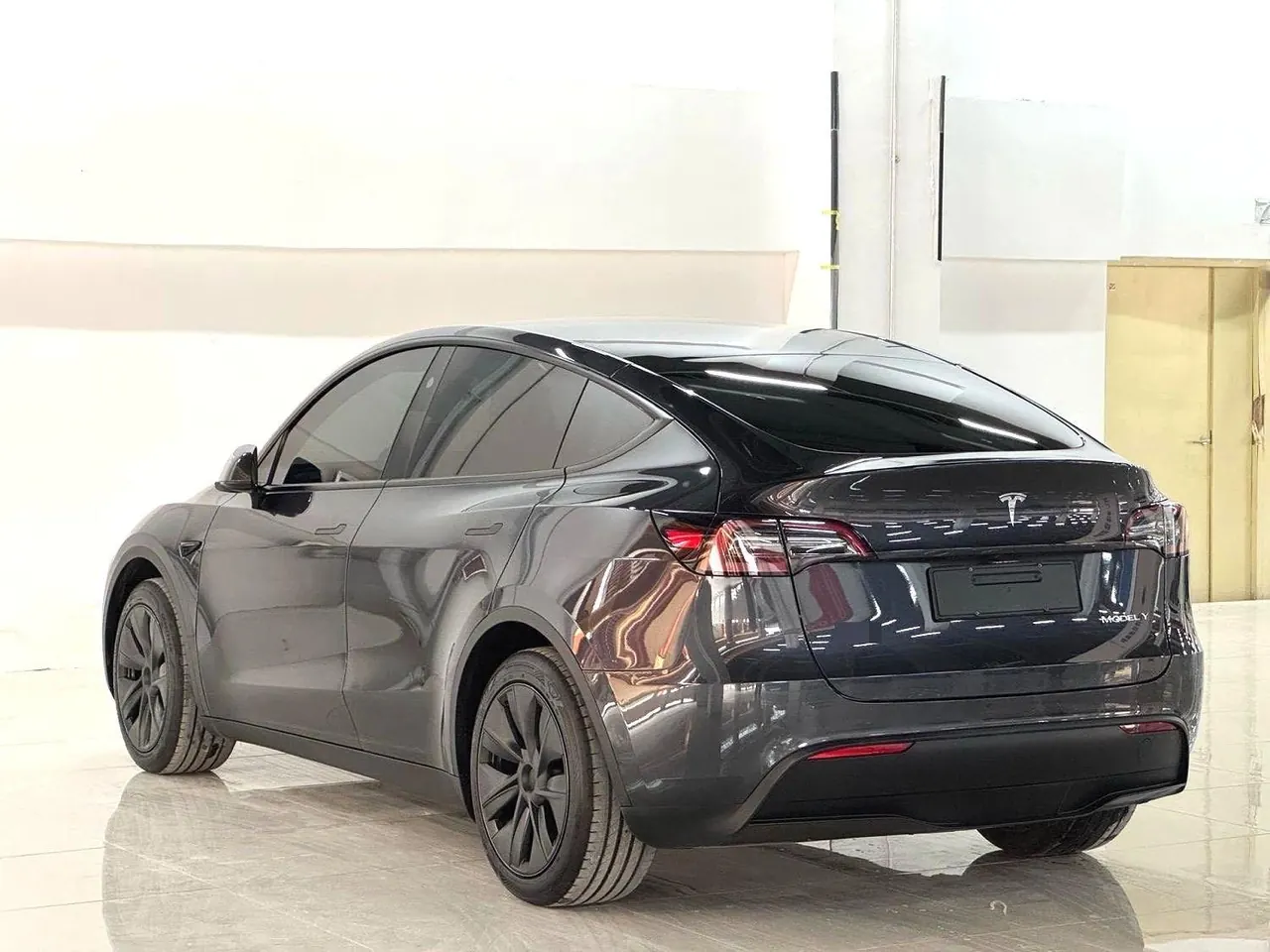 Tesla 2024 Model Y rear-wheel drive version automatic transmission 9