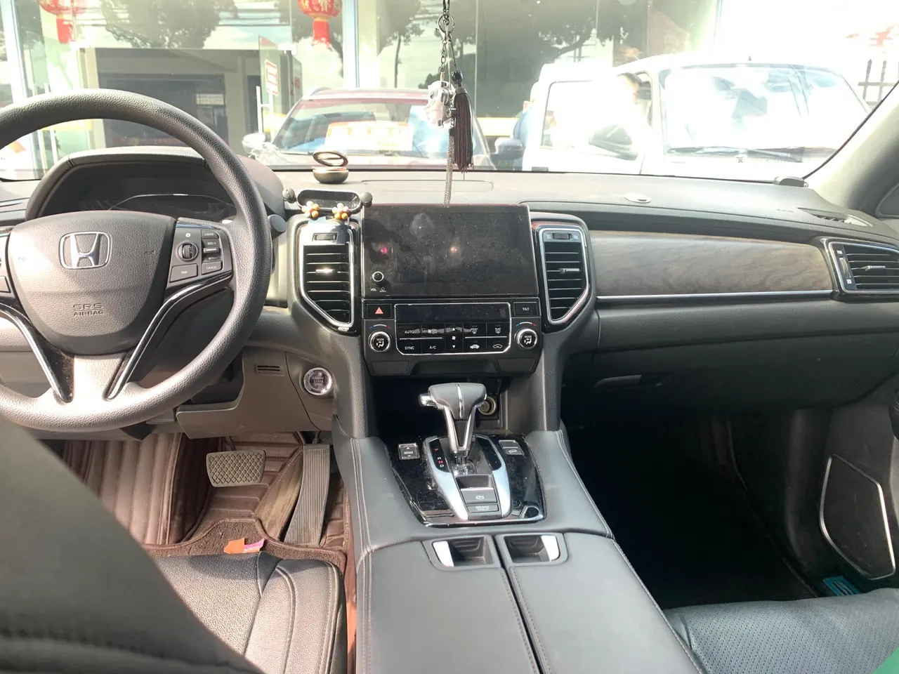 Honda 2020 UR-V 1.5T Stepless 240TURBO Two-Drive Zhiyue Edition Automatic Gear 2