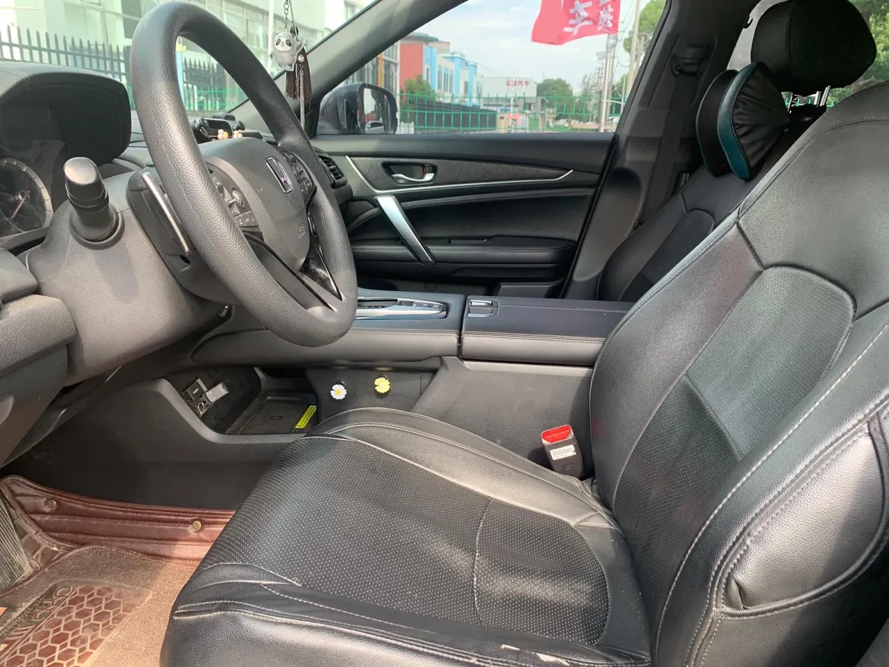 Honda 2020 UR-V 1.5T Stepless 240TURBO Two-Drive Zhiyue Edition Automatic Gear 5