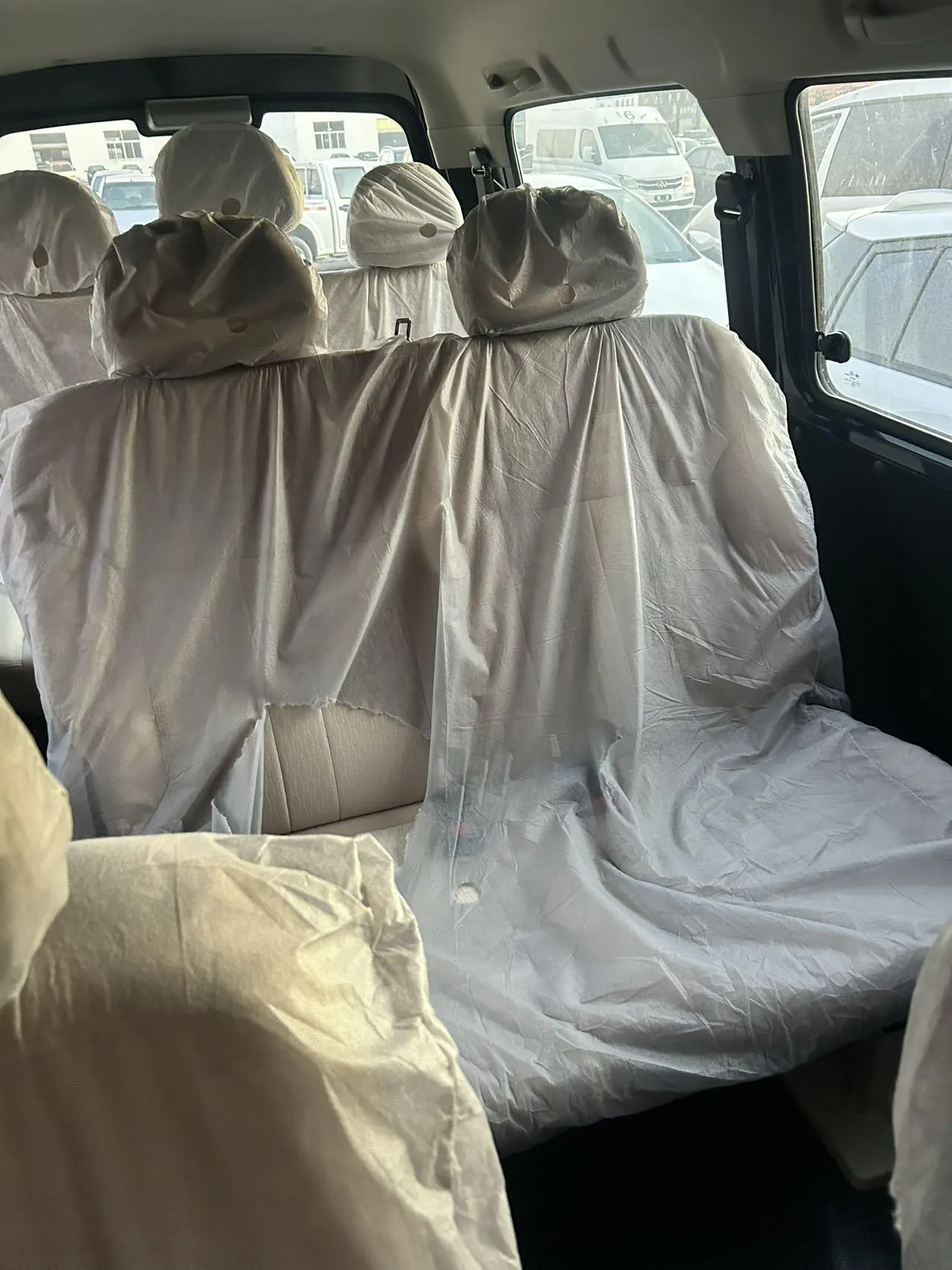 Forthing Lingzhi M5L 2022 Lingzhi M5L 1.6 Struggle Basic 7-seat Manual 3