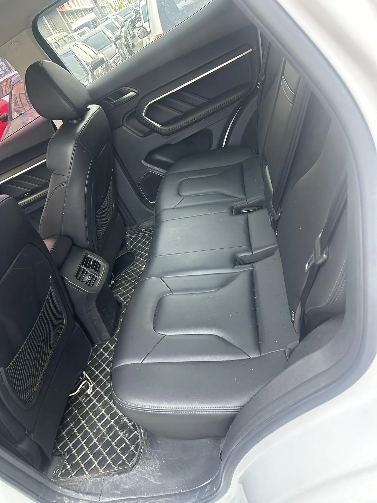 Forthing Lingzhi M5L 2022 Lingzhi M5L 1.6 Struggle Basic 7-seat Manual 5