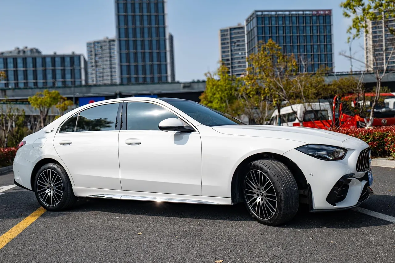 Mercedes Benz Class C 2024 C 260 L 48V 1.5T Sports Edition Automatic Gear 7