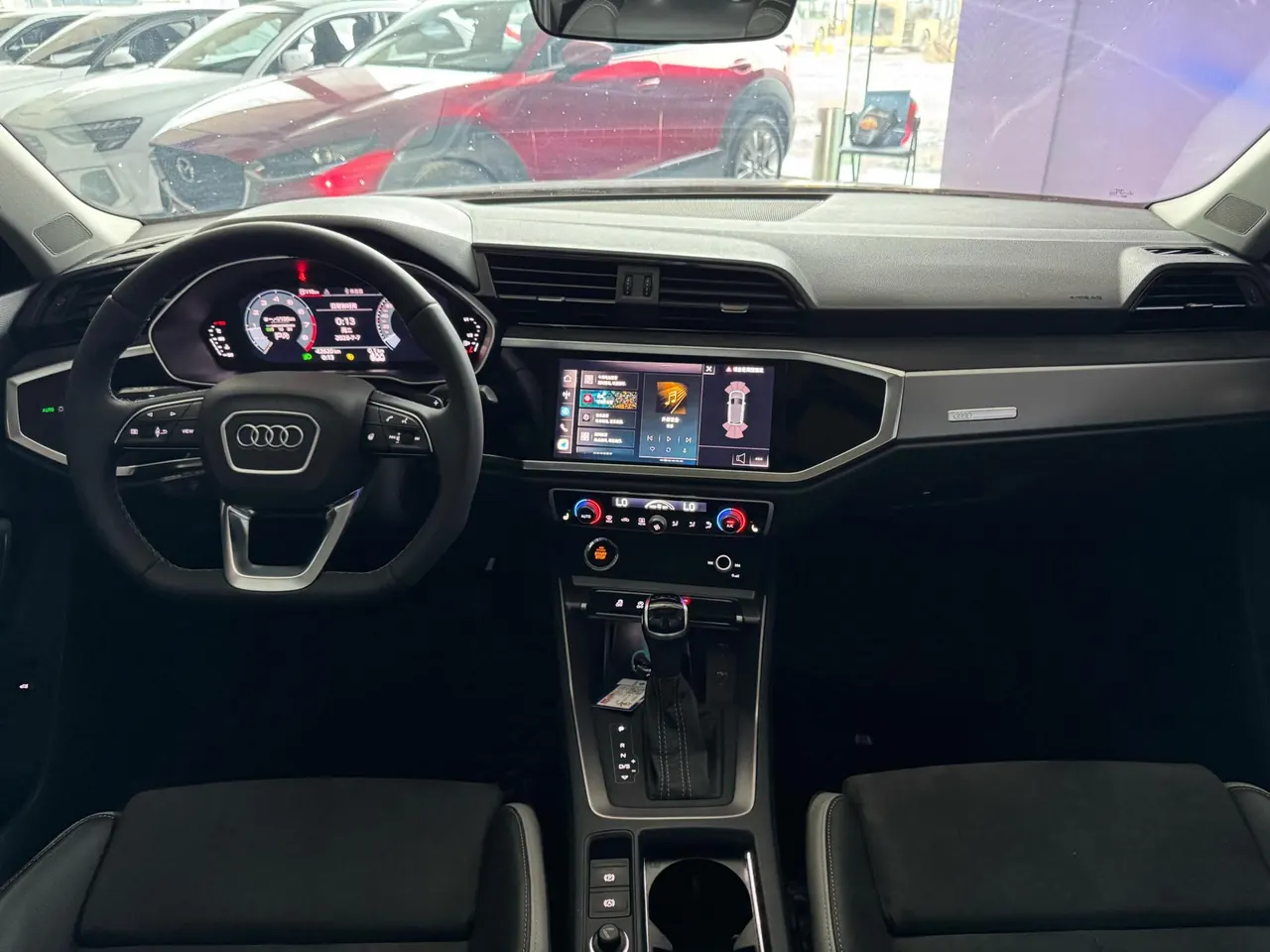 Audi 2023 Q3 1.4TFSI 35TFSI Fashion Dynamic Automatic 10