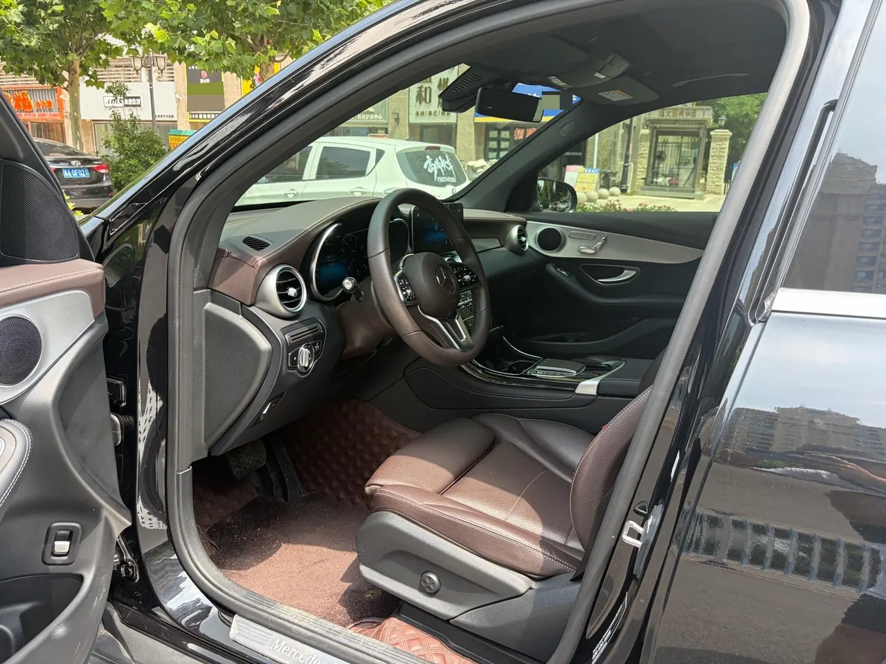 Mercedes Benz 2021 GLC 260 L 4MATIC 2.0T Dynamic Automatic 3