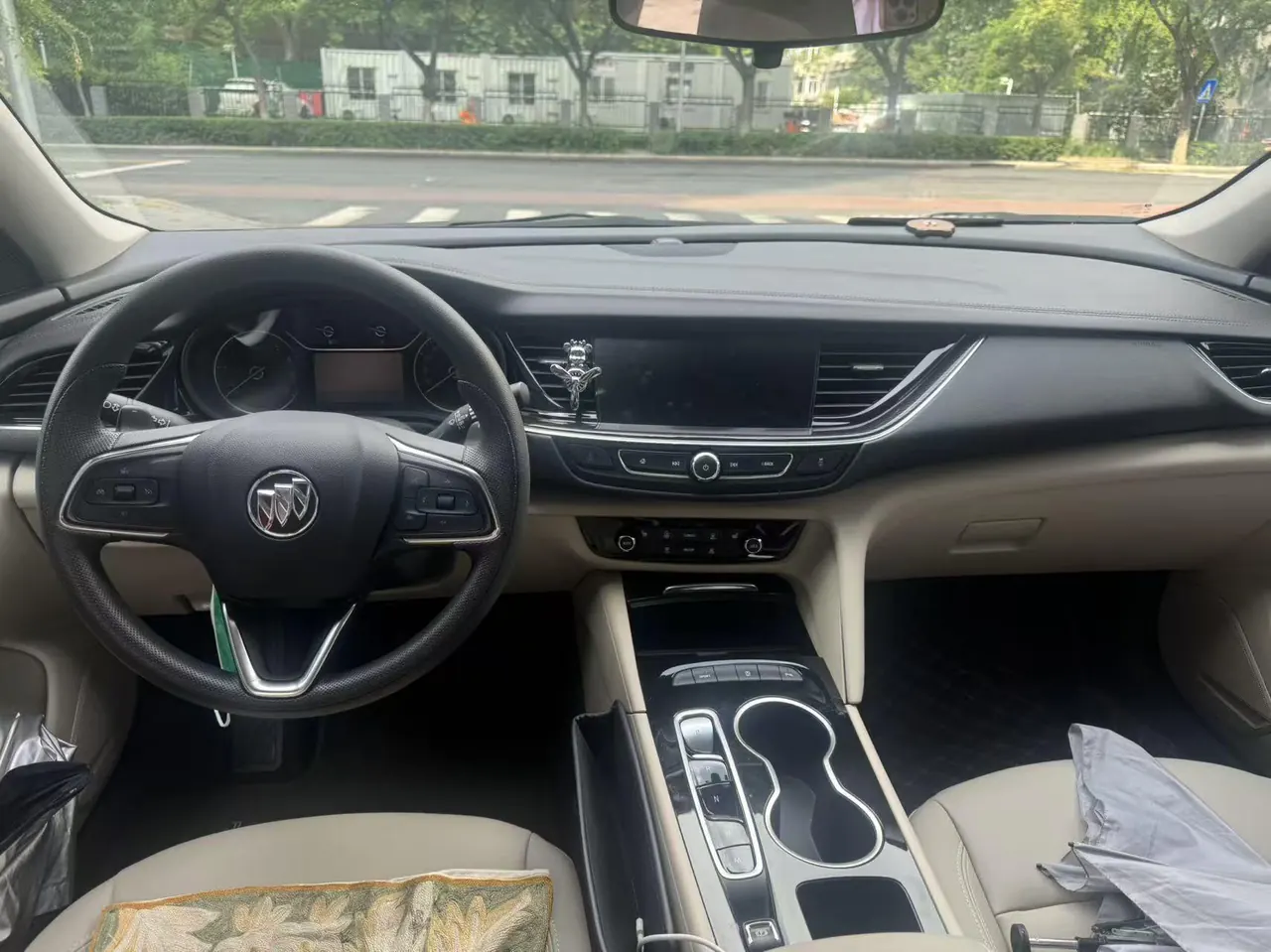 Buick 2020 Regal 1.5T 552T Elite Automatic Gear 4