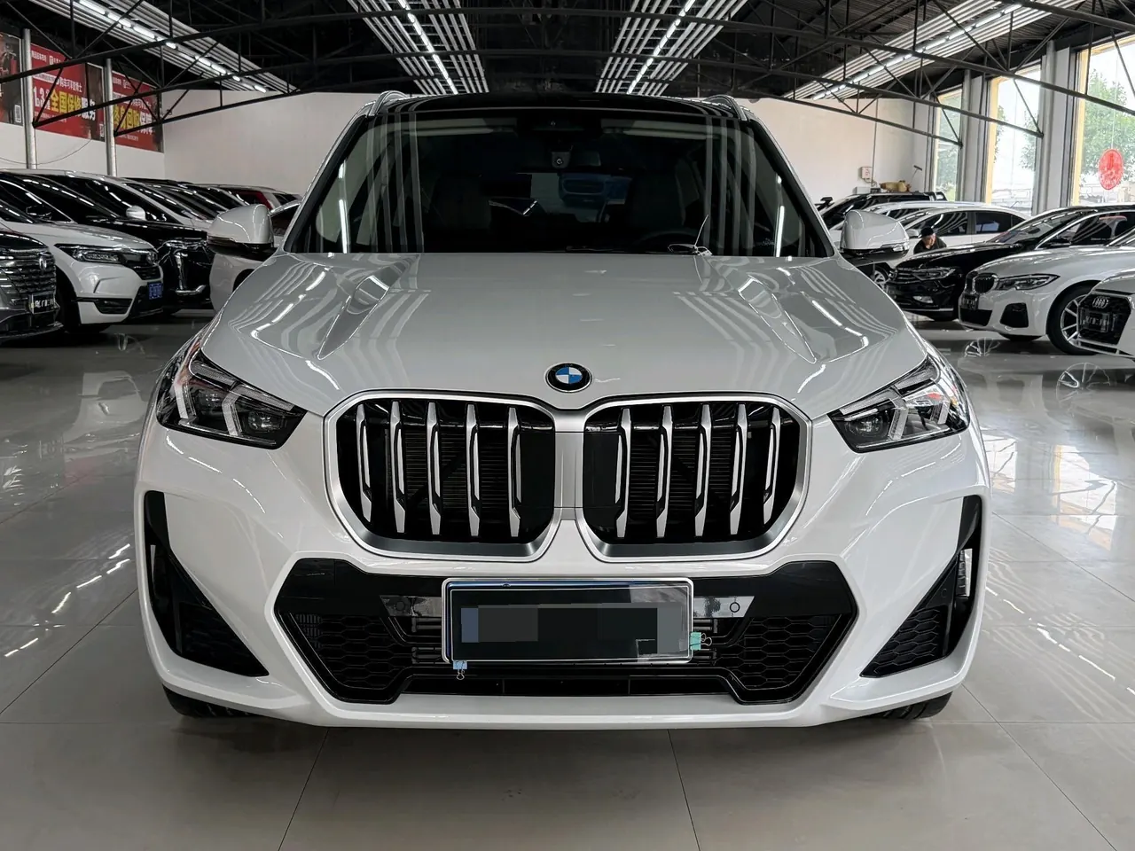 BMW 2024 X1 sDrive25Li 2.0T X design set automatic gear 2