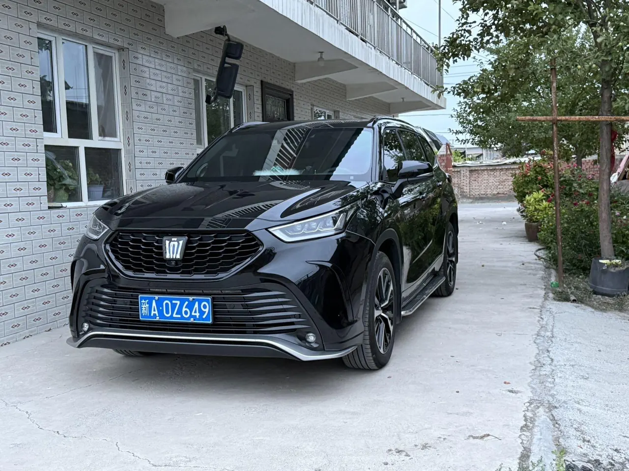 Open image lightbox: Toyota 2022 Crown Land Release 2.5 Stepless Four-wheel Drive Flagship Automatic Gear