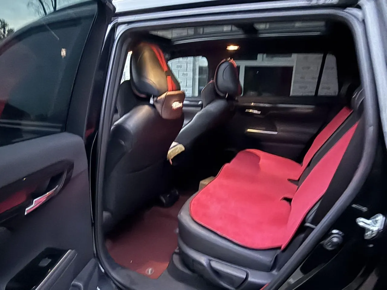 Toyota 2022 Crown Land Release 2.5 Stepless Four-wheel Drive Flagship Automatic Gear 3
