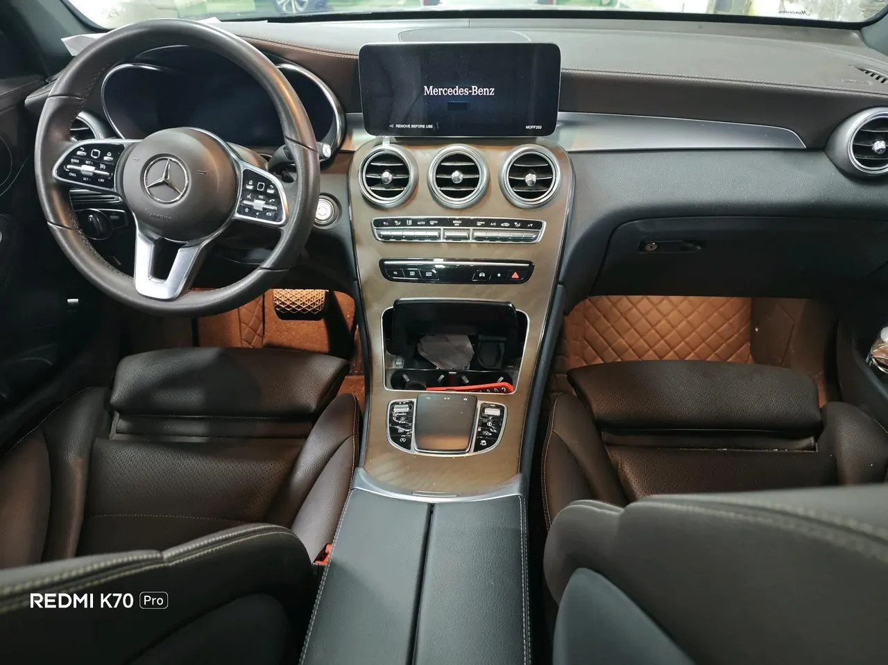 Mercedes Benz 2022 GLC 300 L 4MATIC 2.0T Dynamic (Modified) Automatic Gear 6