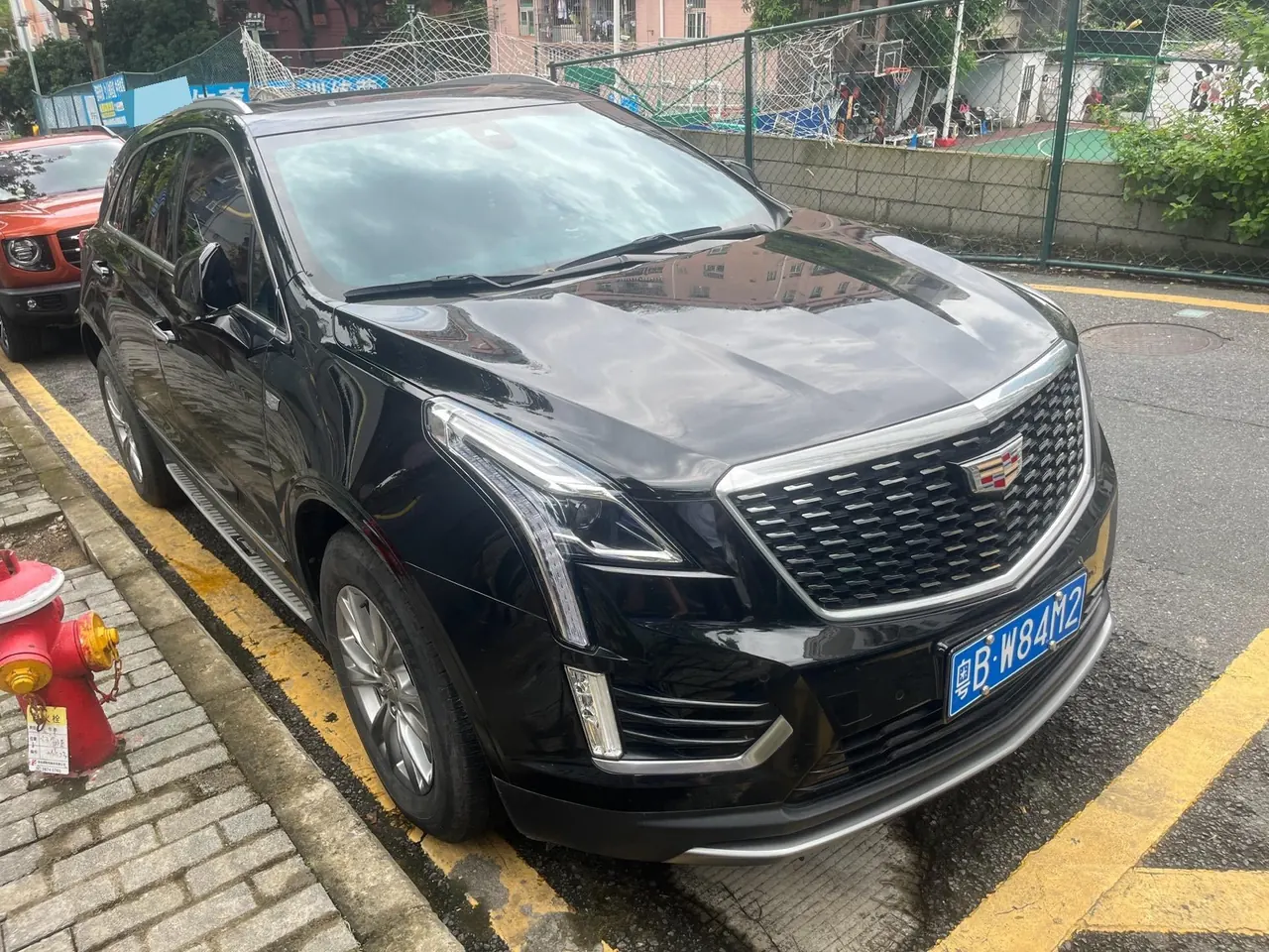 Cadillac 2023 XT5 48V 2.0T Two-Drive Fashion Automatic Gear 3