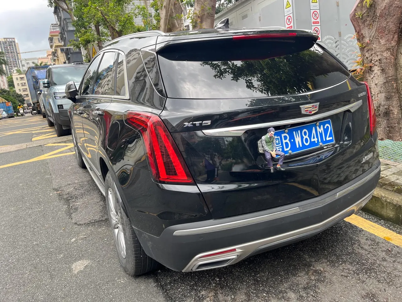 Cadillac 2023 XT5 48V 2.0T Two-Drive Fashion Automatic Gear 8