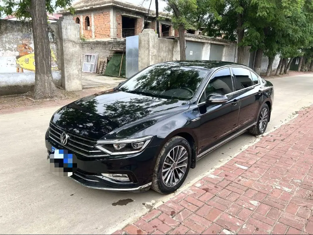 Volkswagen 2020 Magotan 2.0TSI 330TSI luxury automatic transmission - View 1