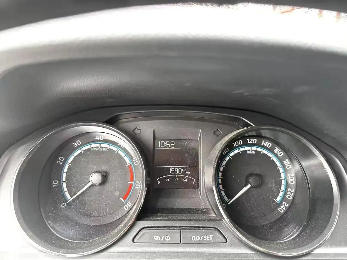 Skoda 2020 Komik 1.5 Comfort Edition Automatic Gear 5