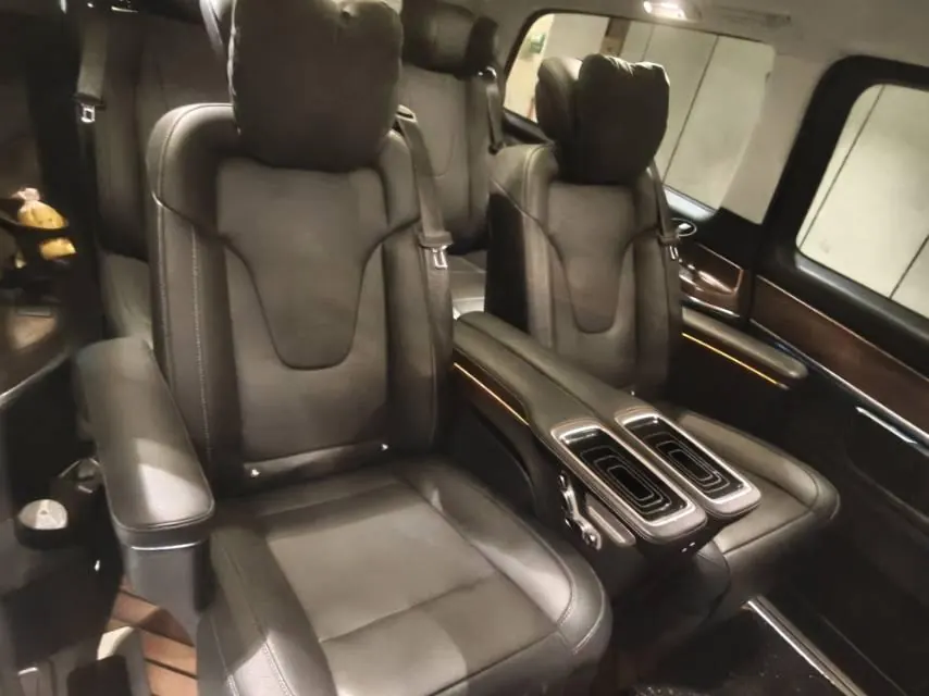 Mercedes Benz V 2022V 260 L 2.0T Premium Edition Automatic Gear 6