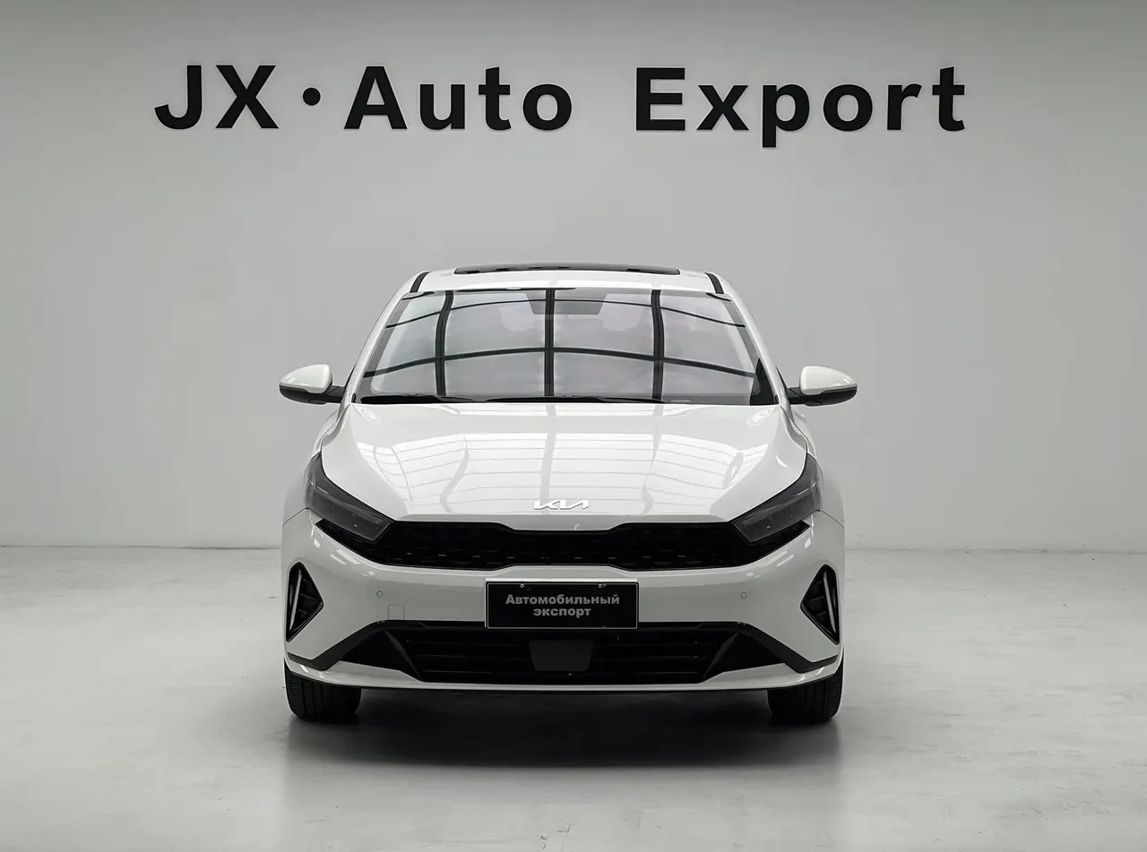 Kia 2024 K3 1.5 Stepless Comfort Premium Edition Automatic Gear 2