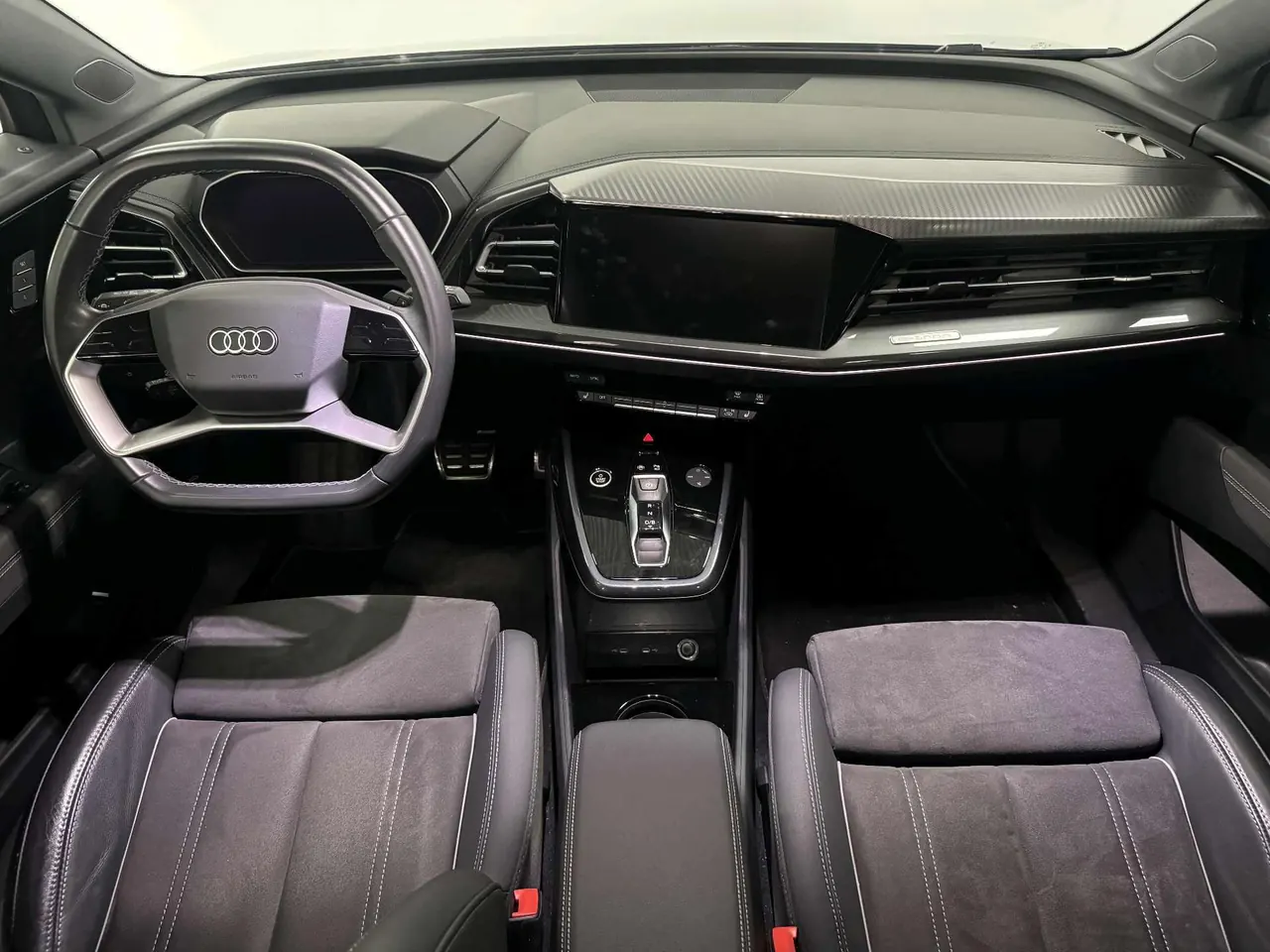 Audi 2022 Q4 e-tron 40 Creation Edition Automatic Gear 7