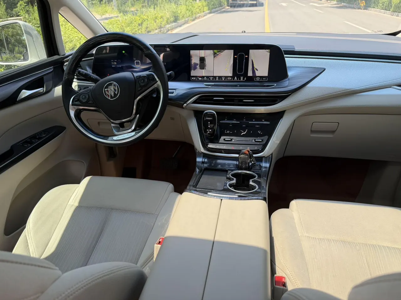 Buick 2023 GL8 ES Lu Zun 48V 2.0T 653T Comfortable Automatic Gear 14