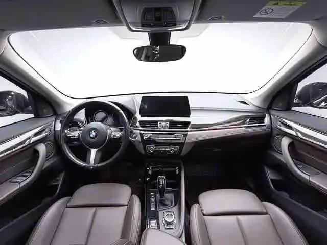 BMW 2022 X1 xDrive25Li 2.0T exclusive automatic gear 4