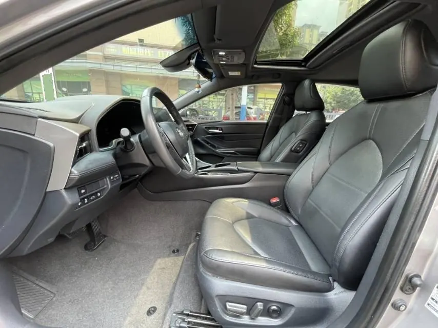 Toyota 2023 Asian Dragon 2.0 Stepless Deluxe Edition Automatic Gear 4