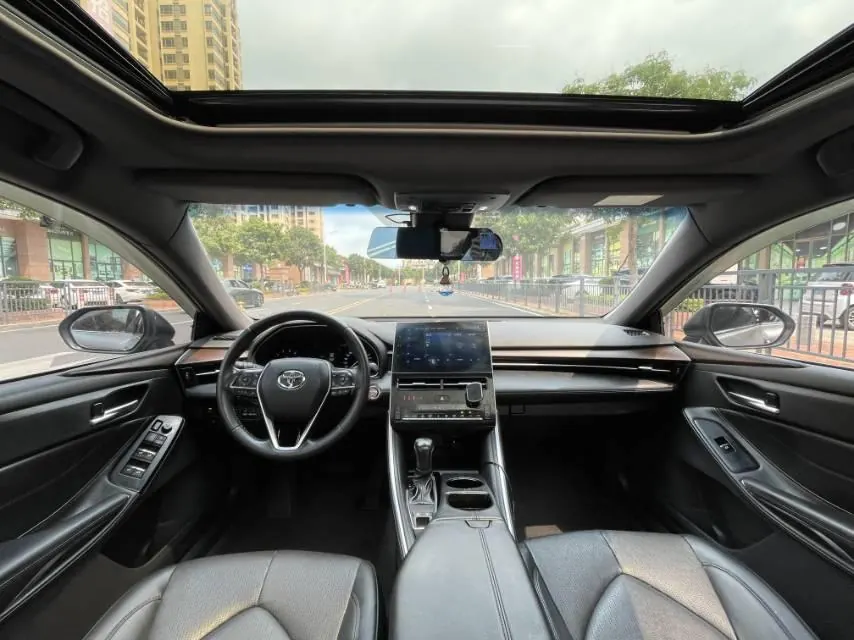 Toyota 2023 Asian Dragon 2.0 Stepless Deluxe Edition Automatic Gear 6