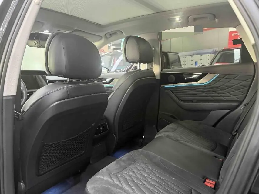 HongQi 2022 HS5 2.0T Zhilian Flag Edition Automatic Gear 5