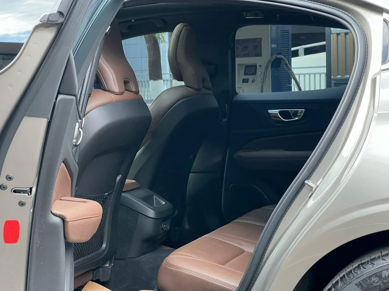 Volvo 2021 S60 2.0T T4 Zhiyuan Deluxe Edition Automatic Gear 6