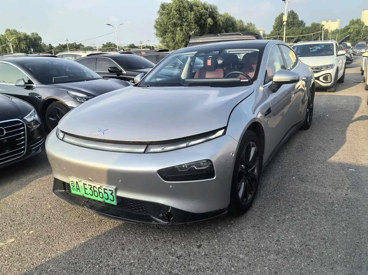 Открыть галерею: Xpeng 2022 P 7 480E automatic gear
