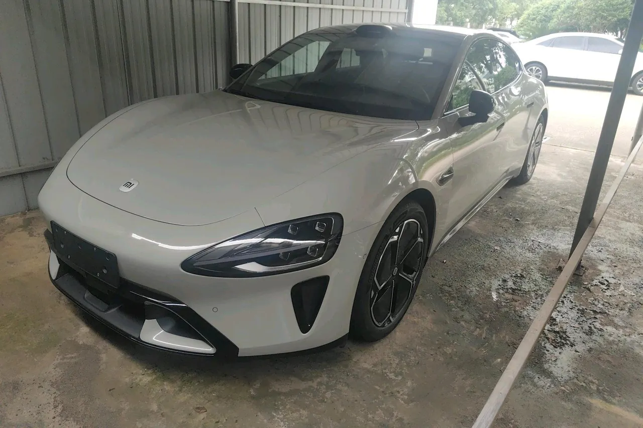 MI 2026 SU7 Standard Edition Automatic Gear - View 1