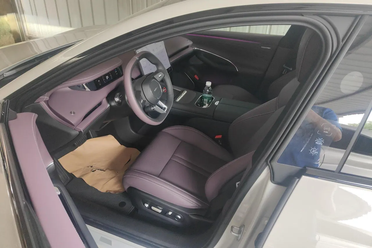 MI 2026 SU7 Standard Edition Automatic Gear 4