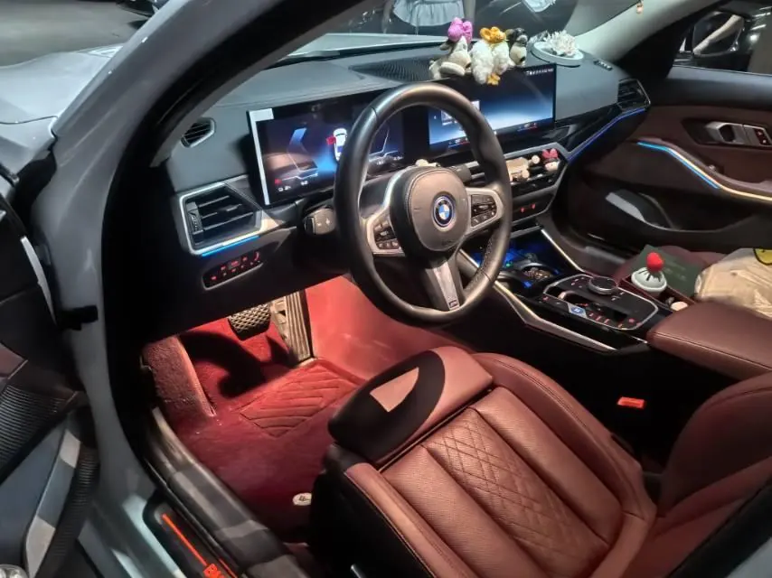 BMW 2022 i3 eDrive 35L automatic gear 2