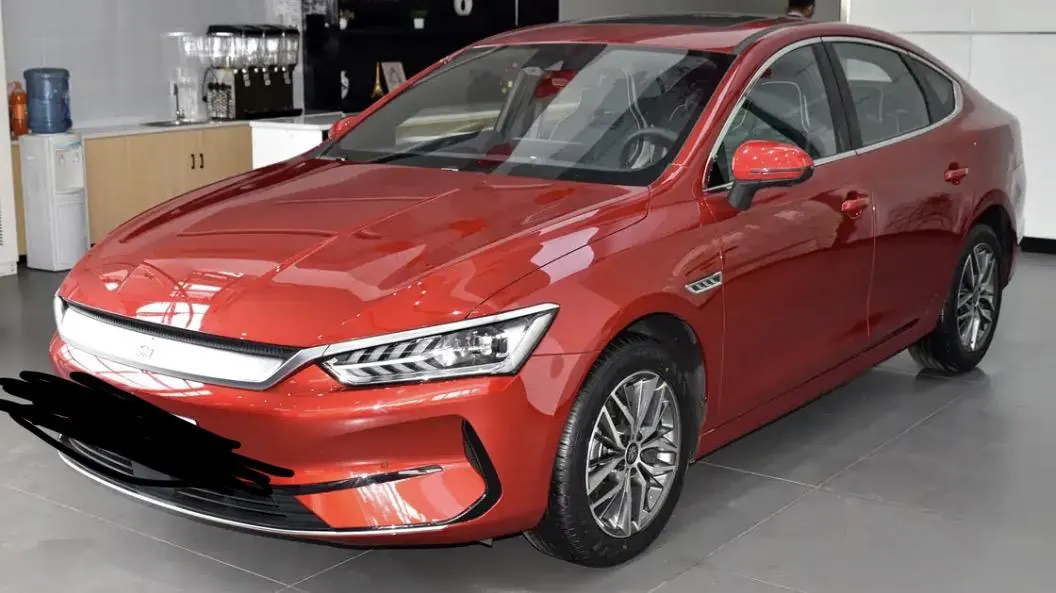 BYD 2021 Qin PLUS EV 500KM Honorable Automatic Gear - View 1