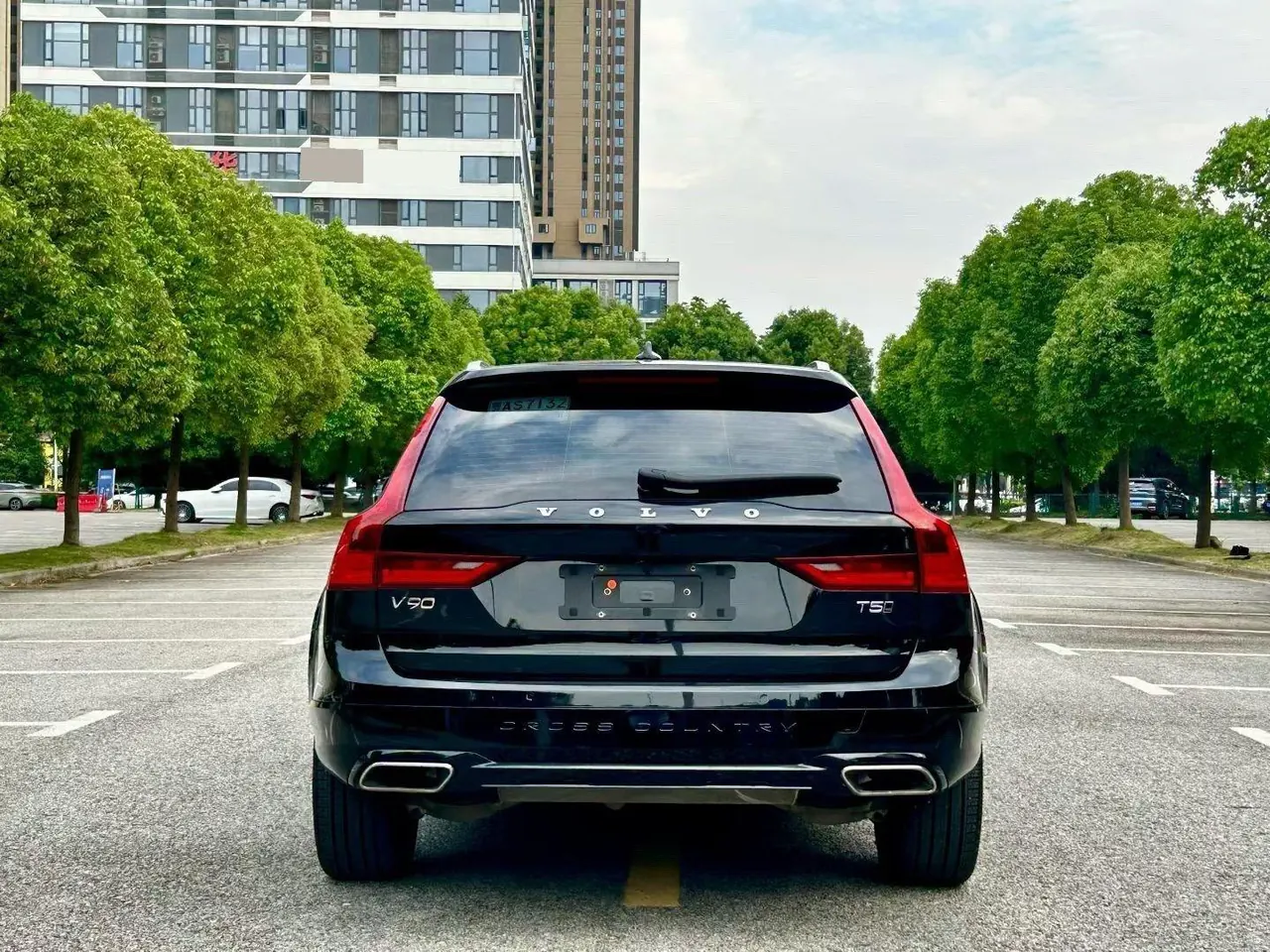 Volvo V90 (Imported) 2020 V90 Cross Country 2.0T T5 AWD Smart Edition (Modified) Automatic Gear 8