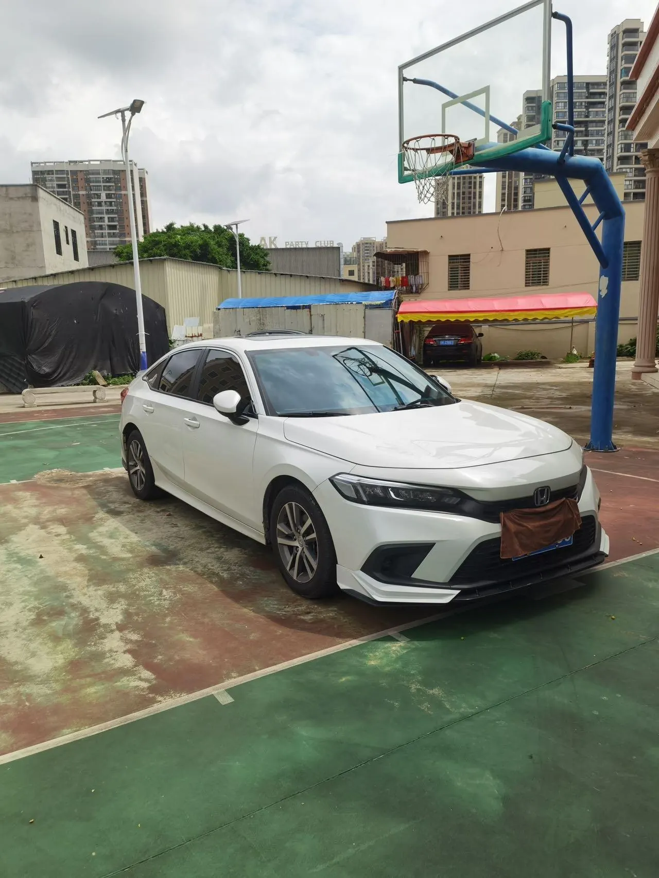 Honda 2023 Civic 1.5T CVT 240TURBO Sporty Edition Automatic 4