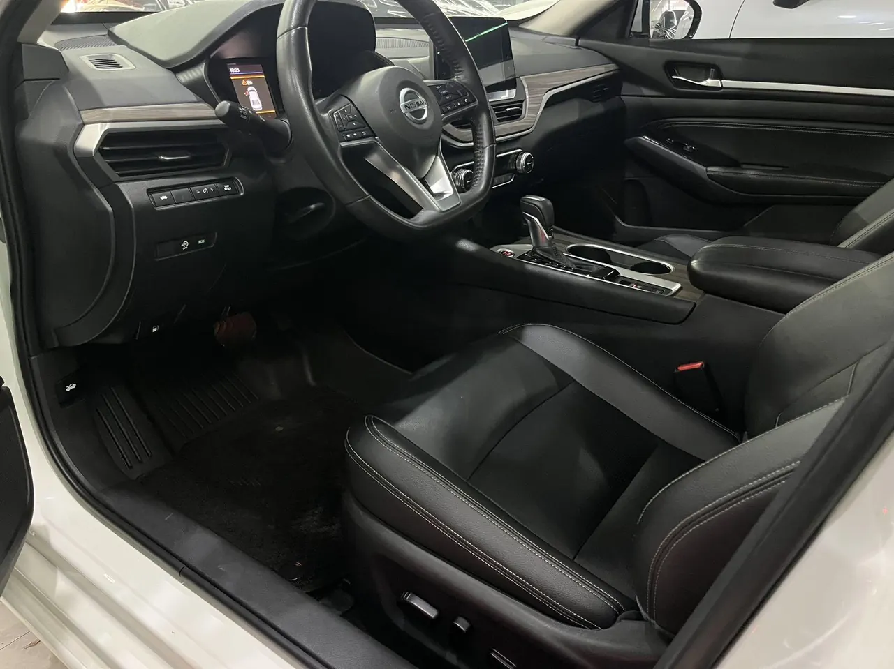 Nissan 2021 Teana 2.0 Stepless XL Comfort Edition Automatic Gear 2