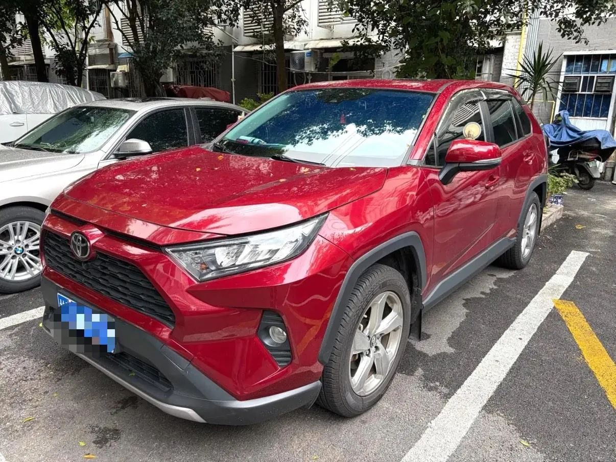 Toyota 2021 RAV4 Rongbo 2.0 Stepless Two-Drive Fashion PLUS Edition Automatic Gear - View 1