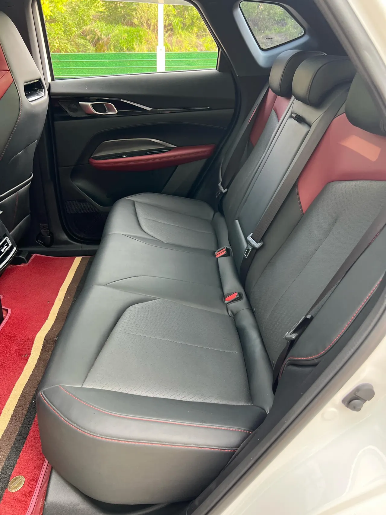 Oshan 2023 Z6 1.5T Blue Whale Zhiku Automatic Gear 5