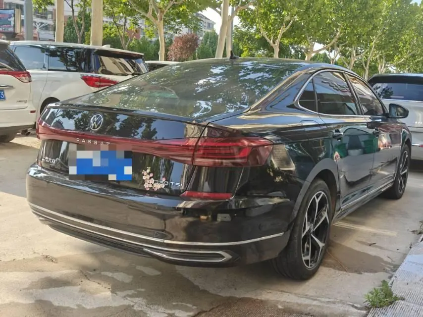 Volkswagen 2024 Passat 2.0TSI 330TSI Star Elite Edition Automatic Gear 2