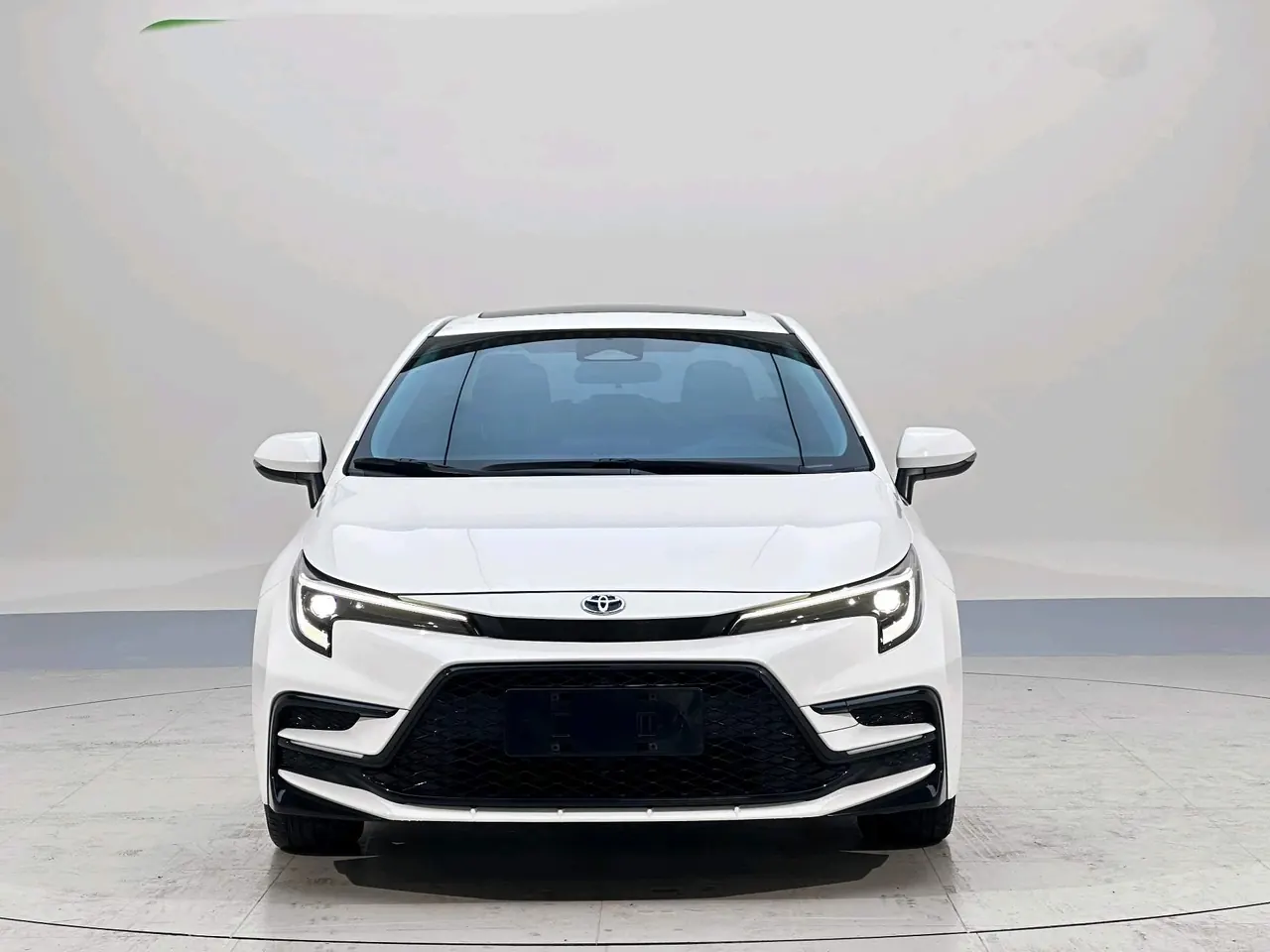 Toyota 2023 Lei Ling Shuangqing 1.8 Stepless Intelligent Electric Hybrid Sports Edition Automatic Gear 2