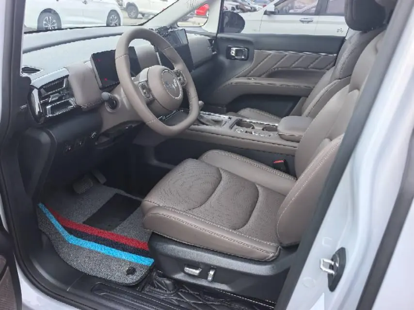 WuLing 2026 starlight 730 1.5T stepless exclusive automatic gear 4