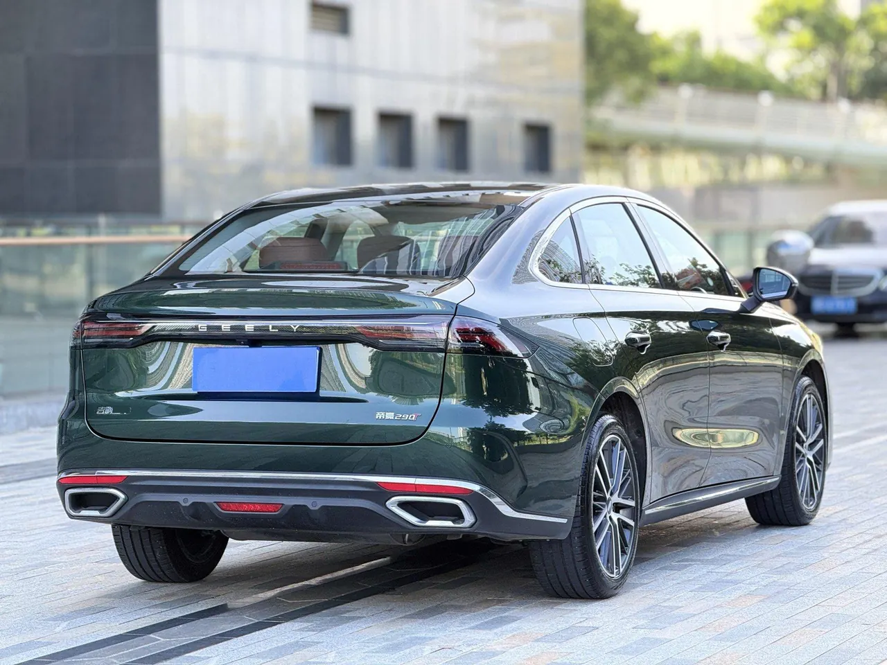 Geely 2026 Emgrand – Sedan 1.5T Flagship Automatic 2
