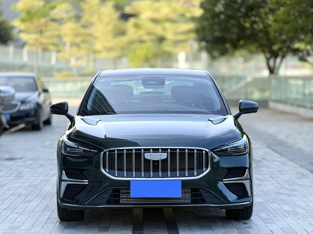 Geely 2026 Emgrand – Sedan 1.5T Flagship Automatic 3