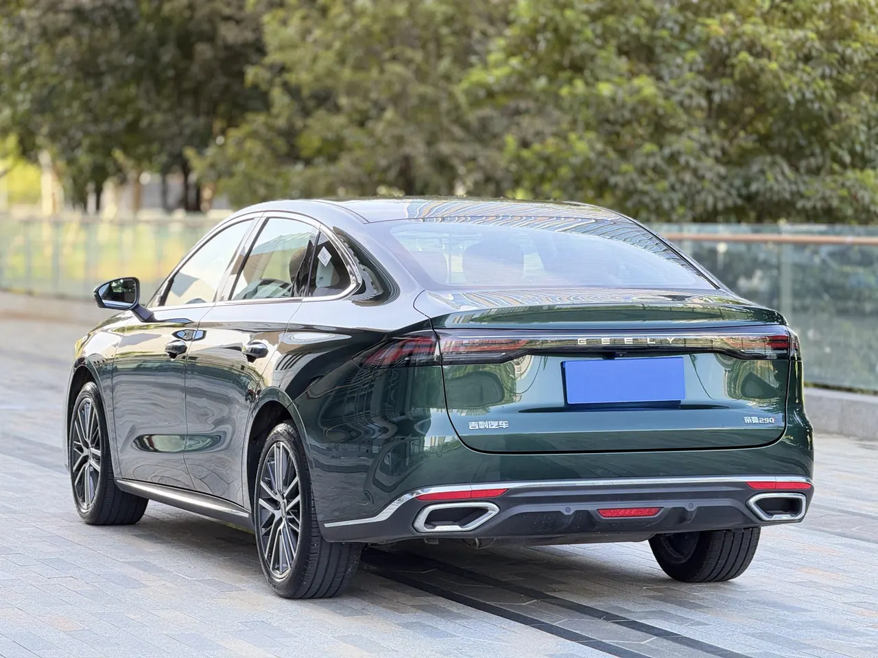 Geely 2026 Emgrand – Sedan 1.5T Flagship Automatic 6
