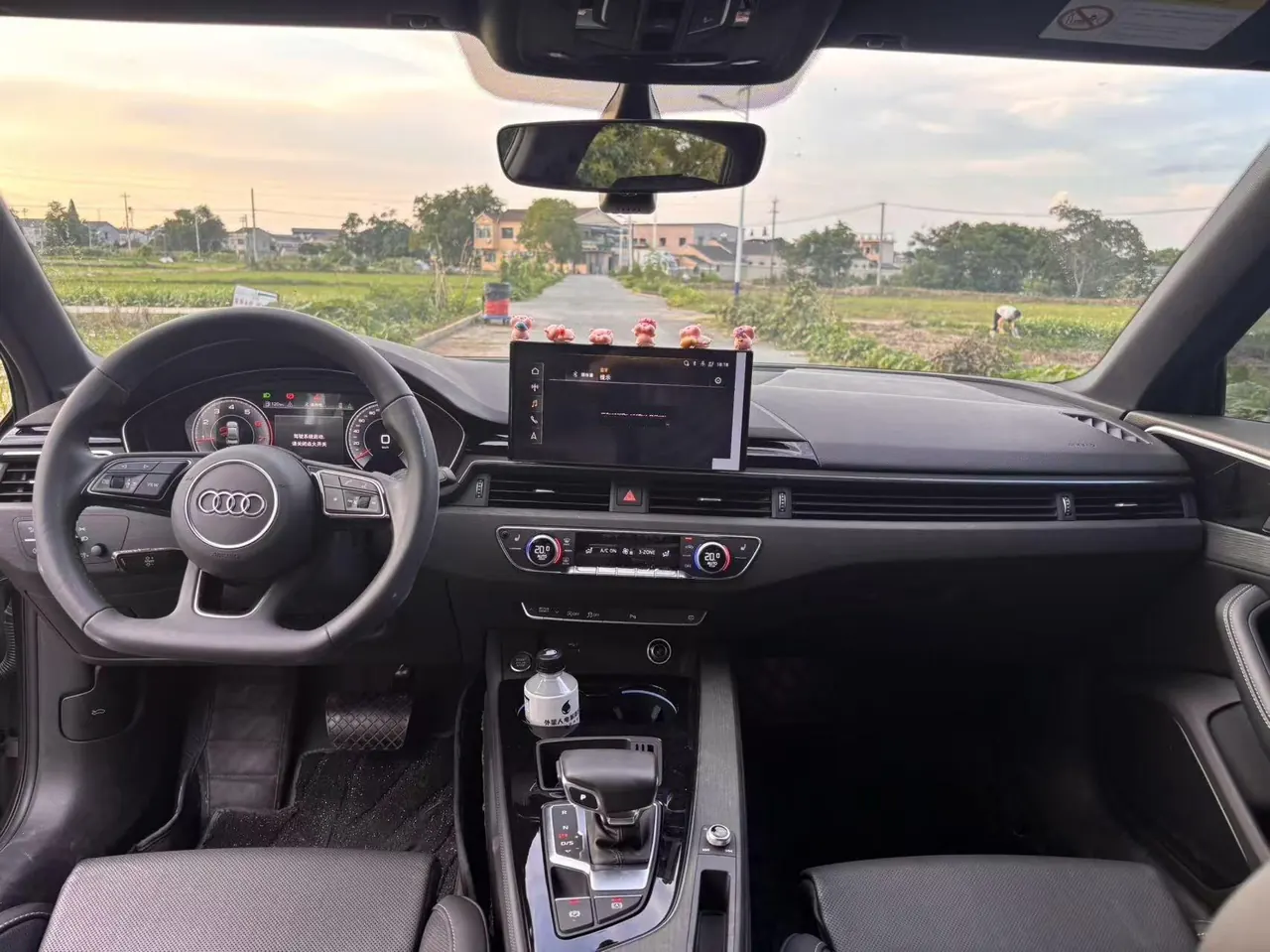 Audi 2023 A4L 2.0TFSI 40TFSI Deluxe Dynamic Automatic 7