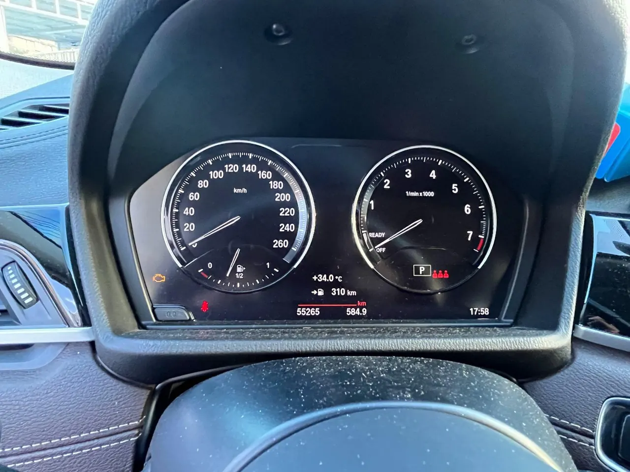 BMW 2023 X2 sDrive25i 2.0T M sports obsidian night version automatic gear 9